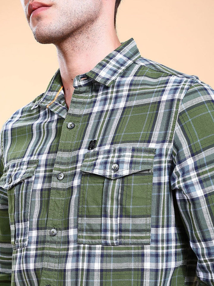 The Indian Garage Co Men Checked Casual Shirt