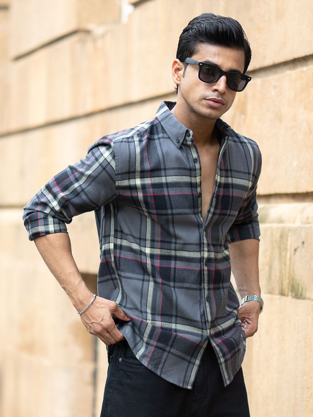Powerlook Men Tartan Checked Spread Collar Cotton Casual Shirt