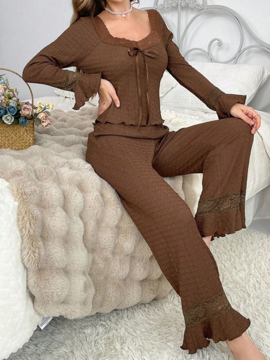 DressBerry Women Solid Tie-Up Neck Top Pyjamas Night suit