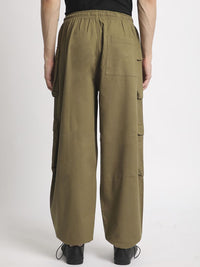 Bene Kleed Men Cotton Relaxed Loose Fit Cargos Parachute Trousers