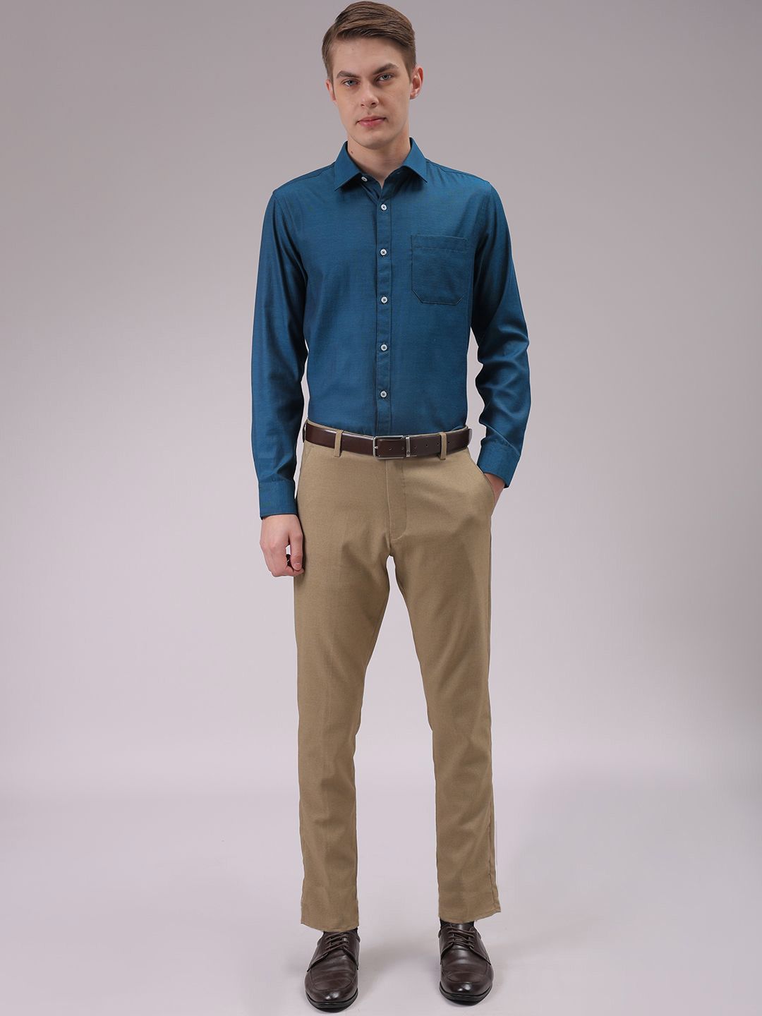 The Indian Garage Co. X Luxe Men Cutaway Collar Solid Slim Fit Formal Shirt