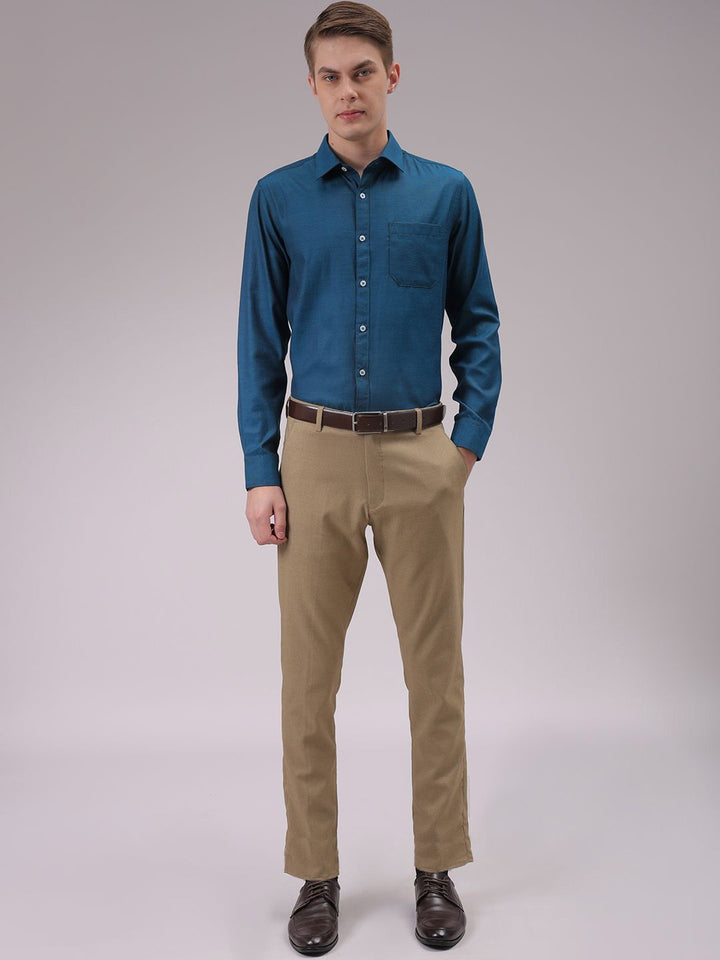 The Indian Garage Co. X Luxe Men Cutaway Collar Solid Slim Fit Formal Shirt