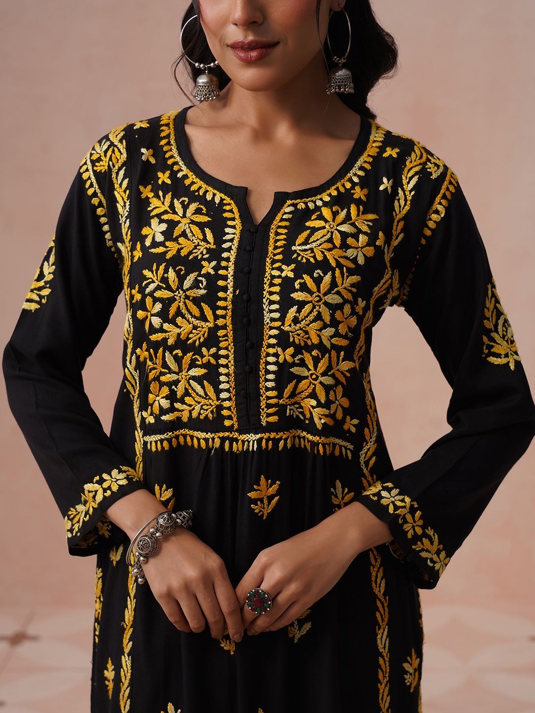 Rumah Wanita Chikankari Sulam Kurta Chikankari