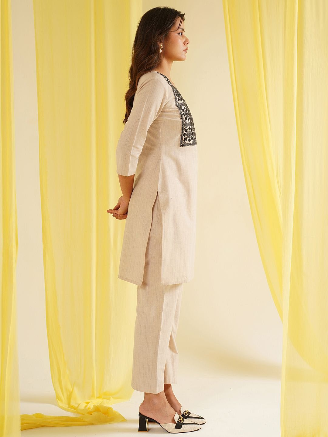 KALINI Women Ethnic Motifs Embroidered Kurta with Trousers