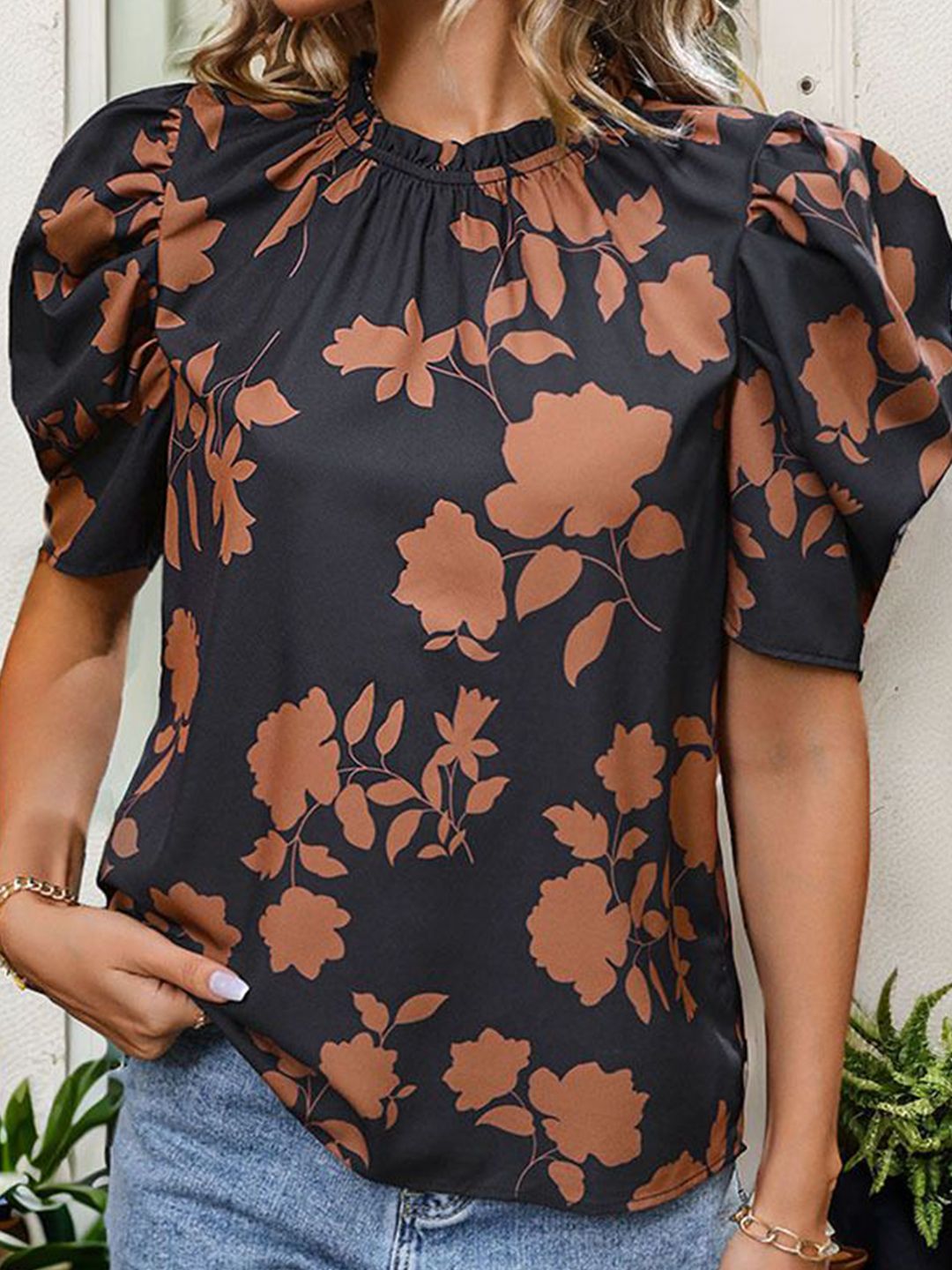 DressBerry Floral Print Top