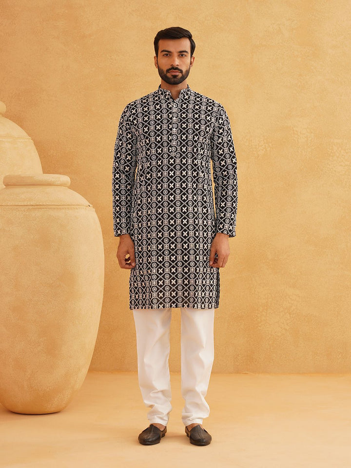 SOJANYA Bunga Sulam Labuci Band Kolar Kapas Tulen Kurta Dengan Churidar