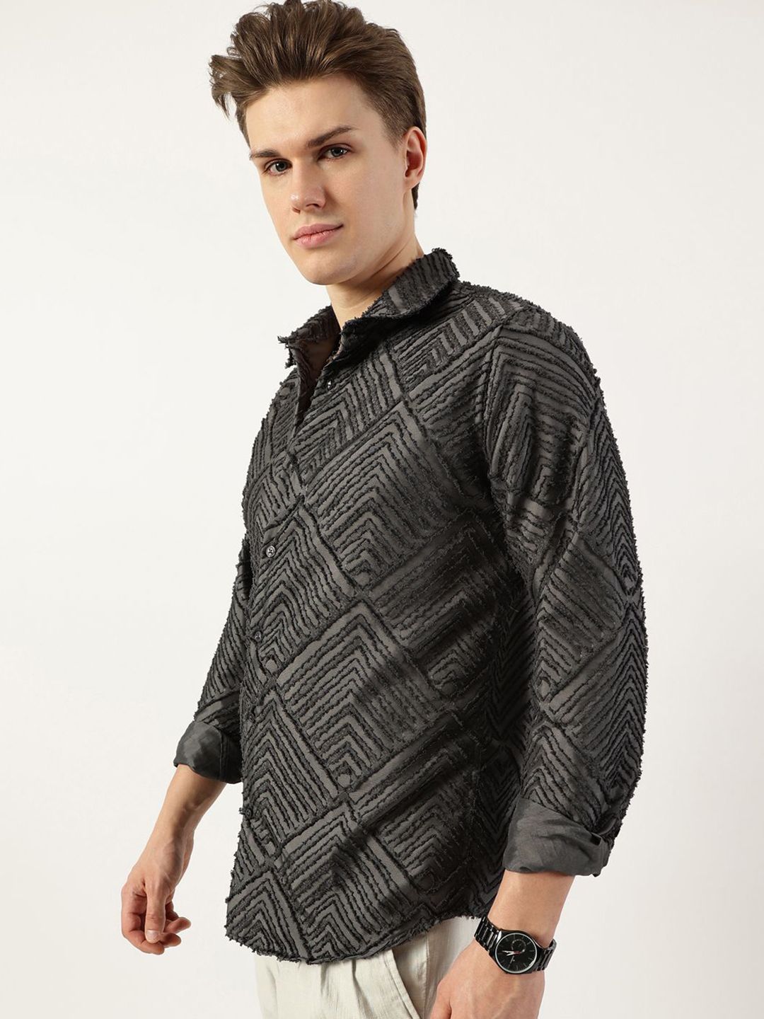 Thomas Scott Men Premium Spread Collar Textured Solid Slim Fit Casual Shirt