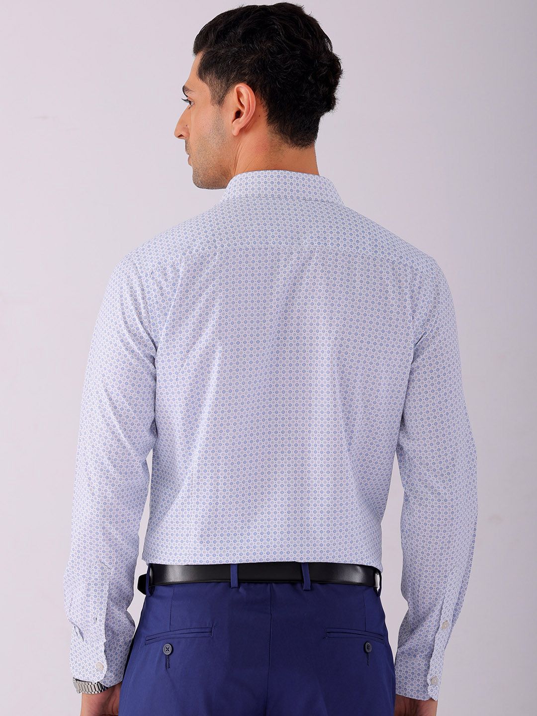 The Indian Garage Co. X Luxe Men Spread Collar Micro Ditsy Printed Slim Fit Formal Shirt