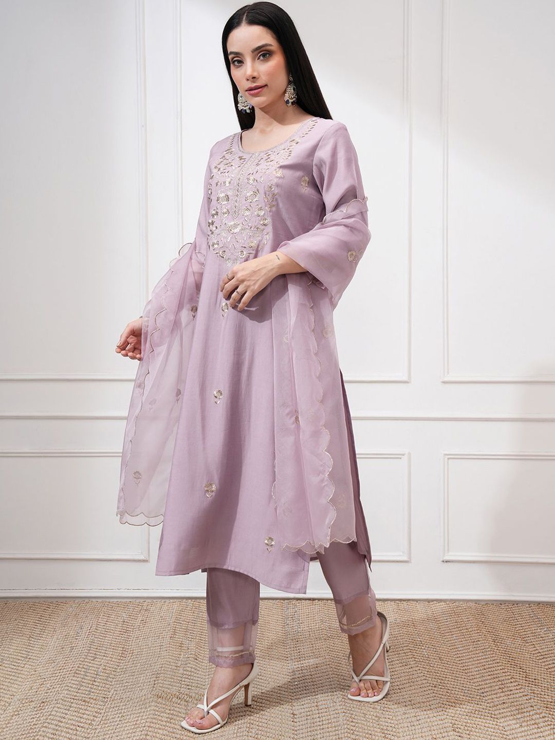 Vishudh Women Embroidered New Roman Kurta with Bottom and Nylon Organza Dupatta