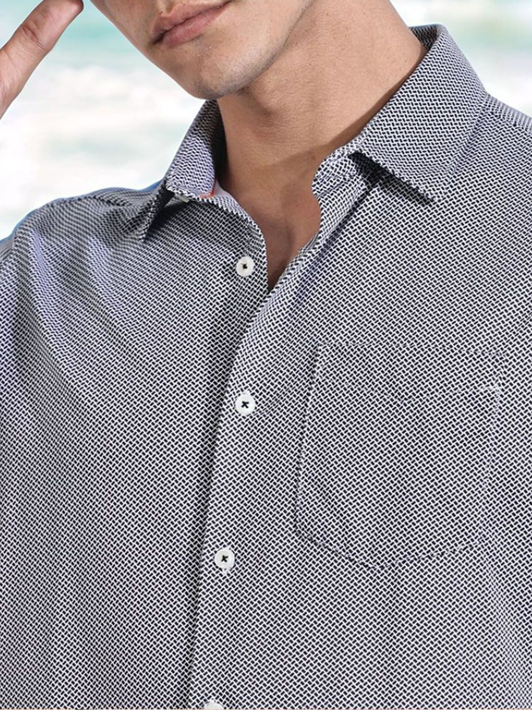 Thomas Scott Men Classic Slim Fit Spread Collar Geometric Printed Cotton Knitted Shirt