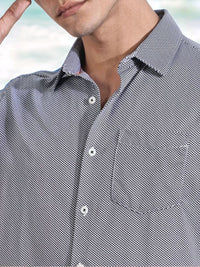 Thomas Scott Men Classic Slim Fit Spread Collar Geometric Printed Cotton Knitted Shirt