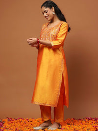 House of Chikankari HOC Embroidered Zari Kurta Set