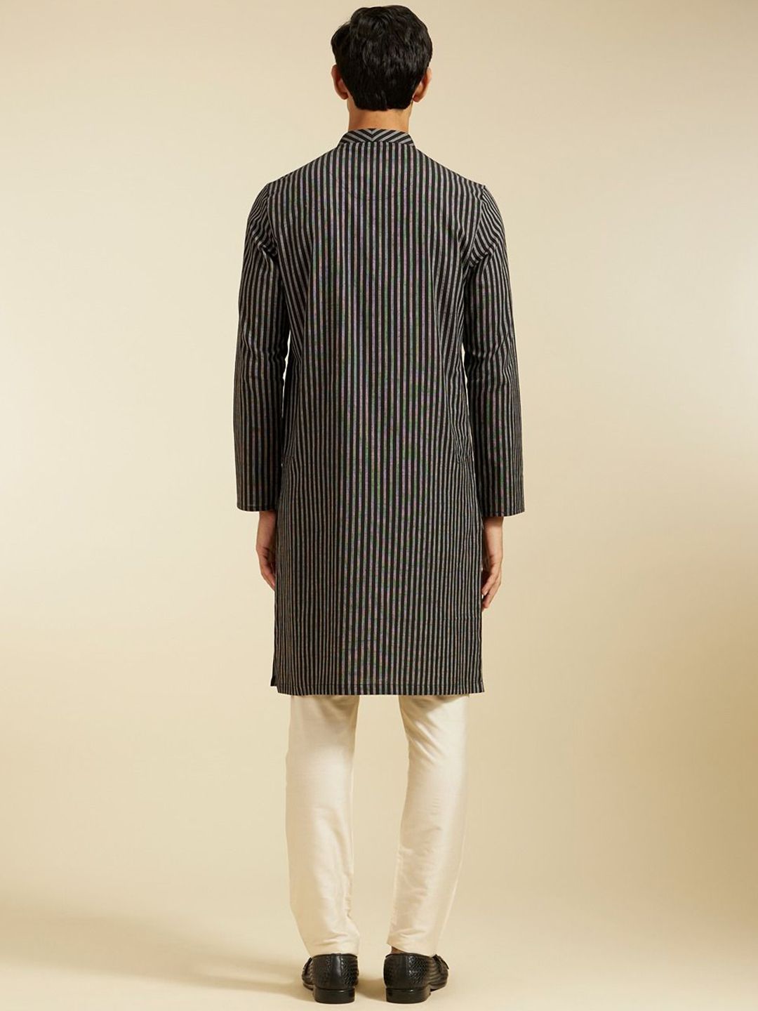 Diwas by Manyavar Striped Mandarin Collar Cotton Straight Kurta