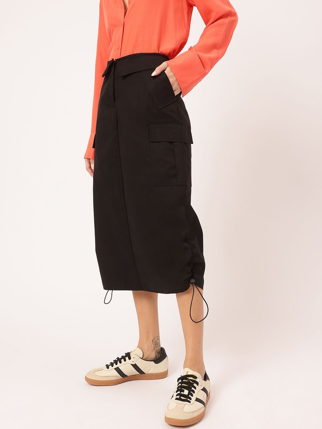 DressBerry Edgy Essentials Midi Straight Skirt with Toggle Hem