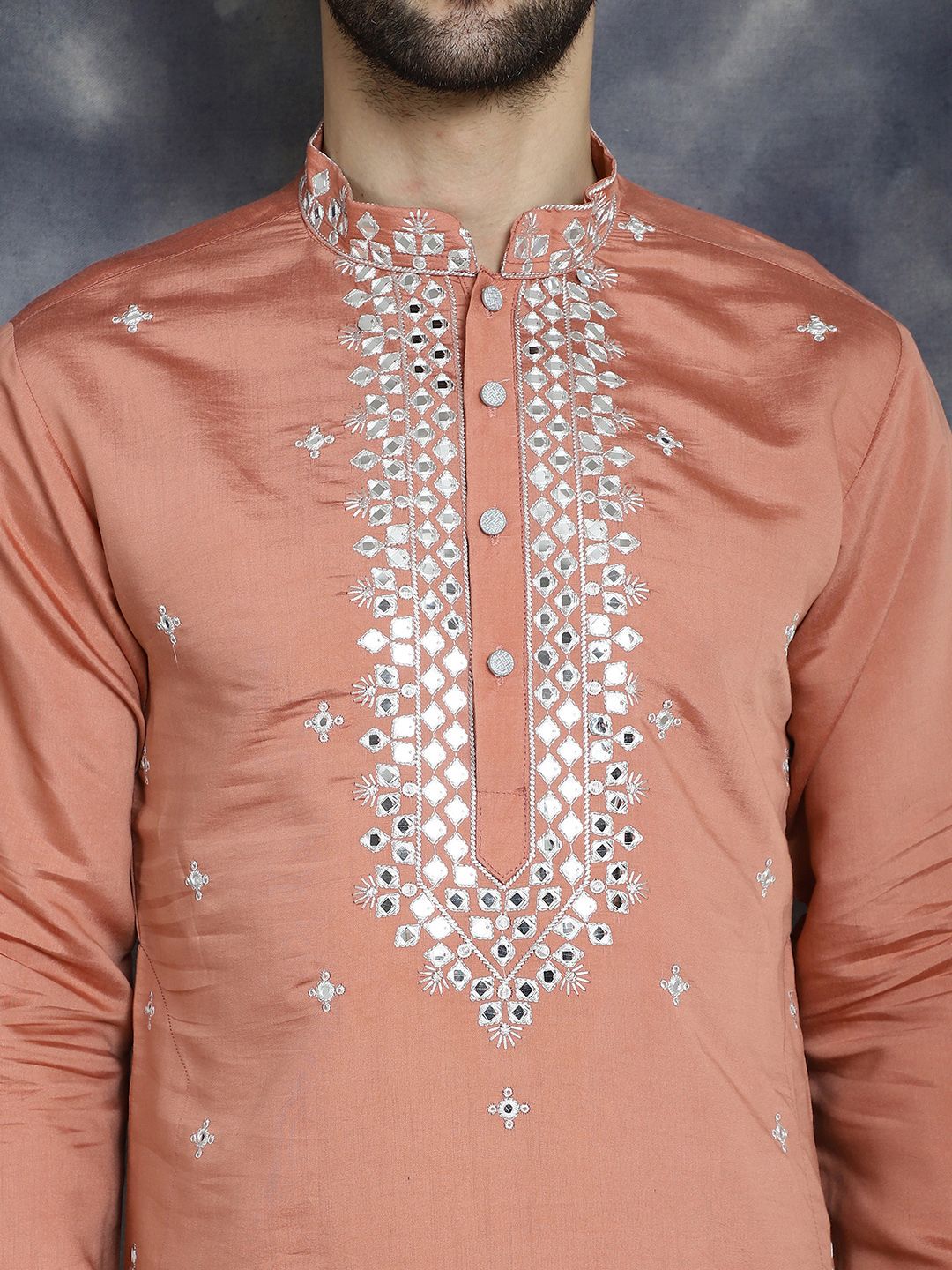 Jompers Embroidered Mandarin Collar Thread Work Kurta