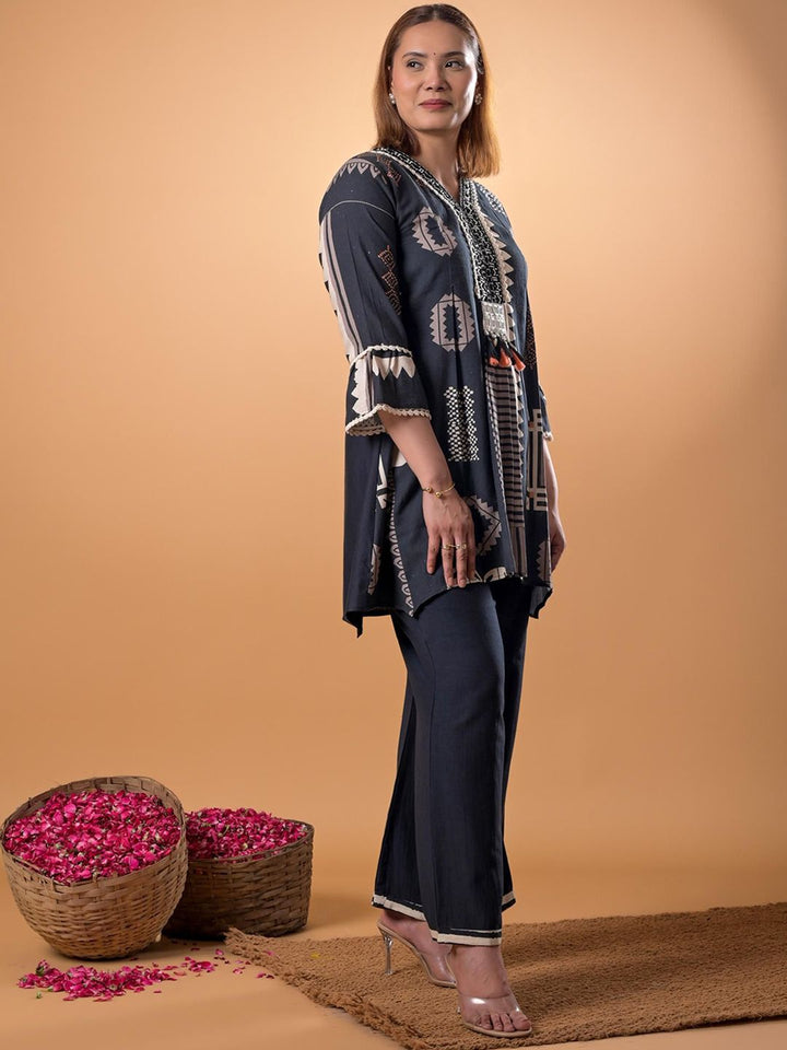 Mamicha Printed Pure Cotton V-Neck Tunic With Palazzo Co-Ords