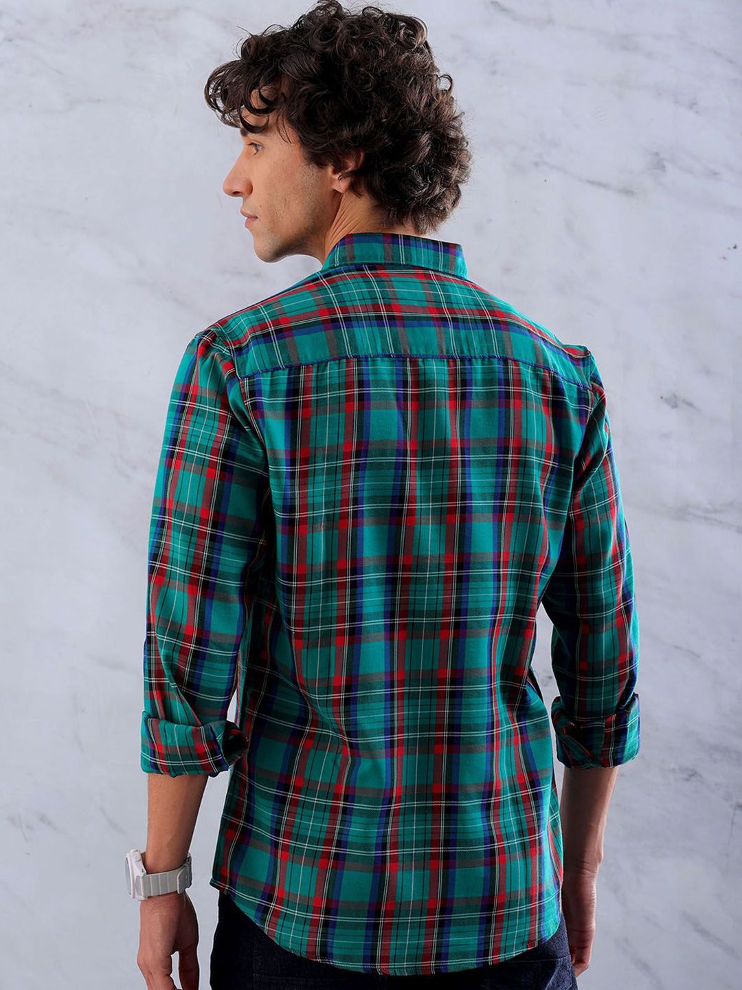 The Indian Garage Co Men Checked Slim Fit Tartan Opaque Casual Shirt