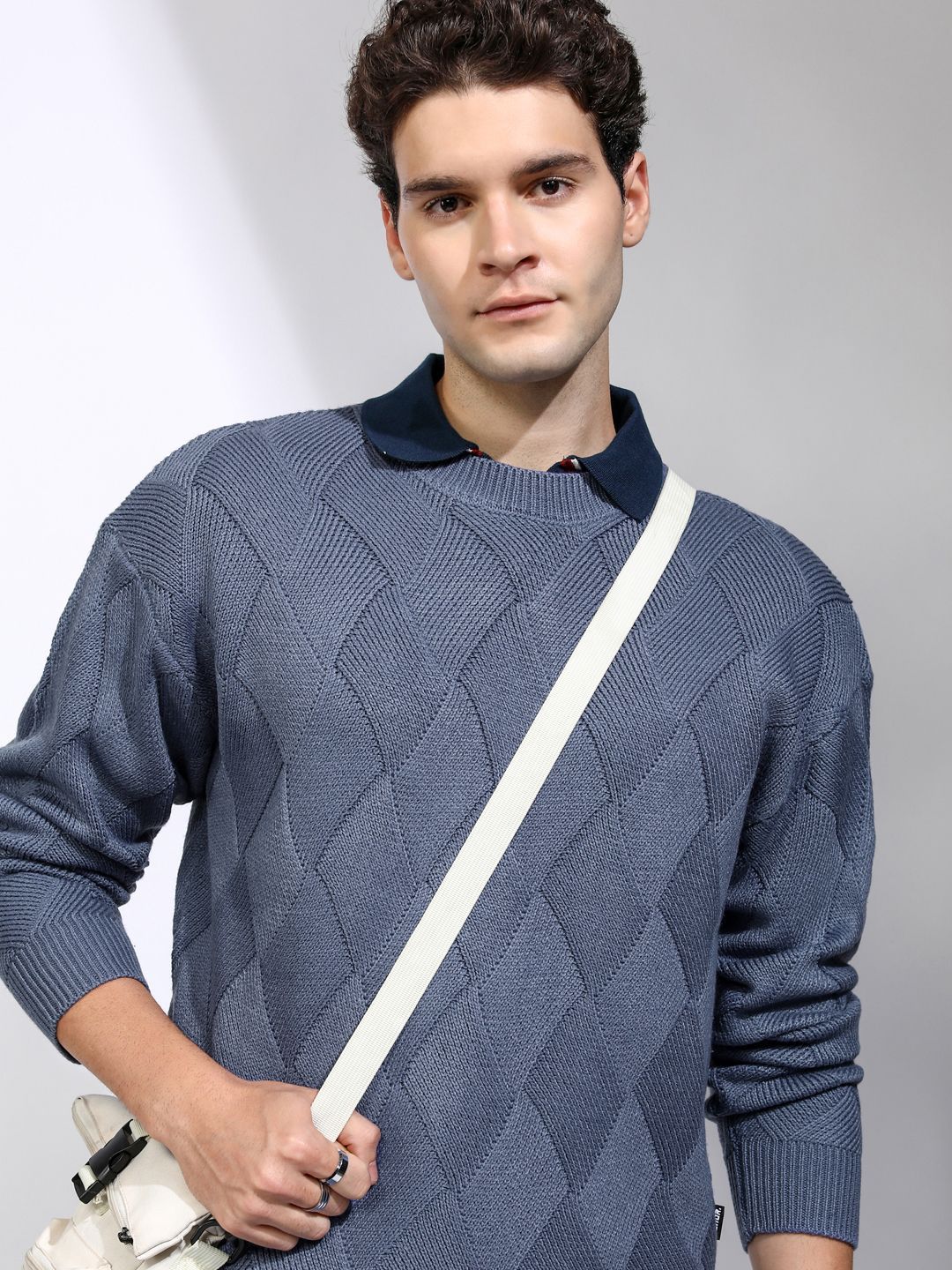 HIGHLANDER Men Open Knit Self Design Pullover