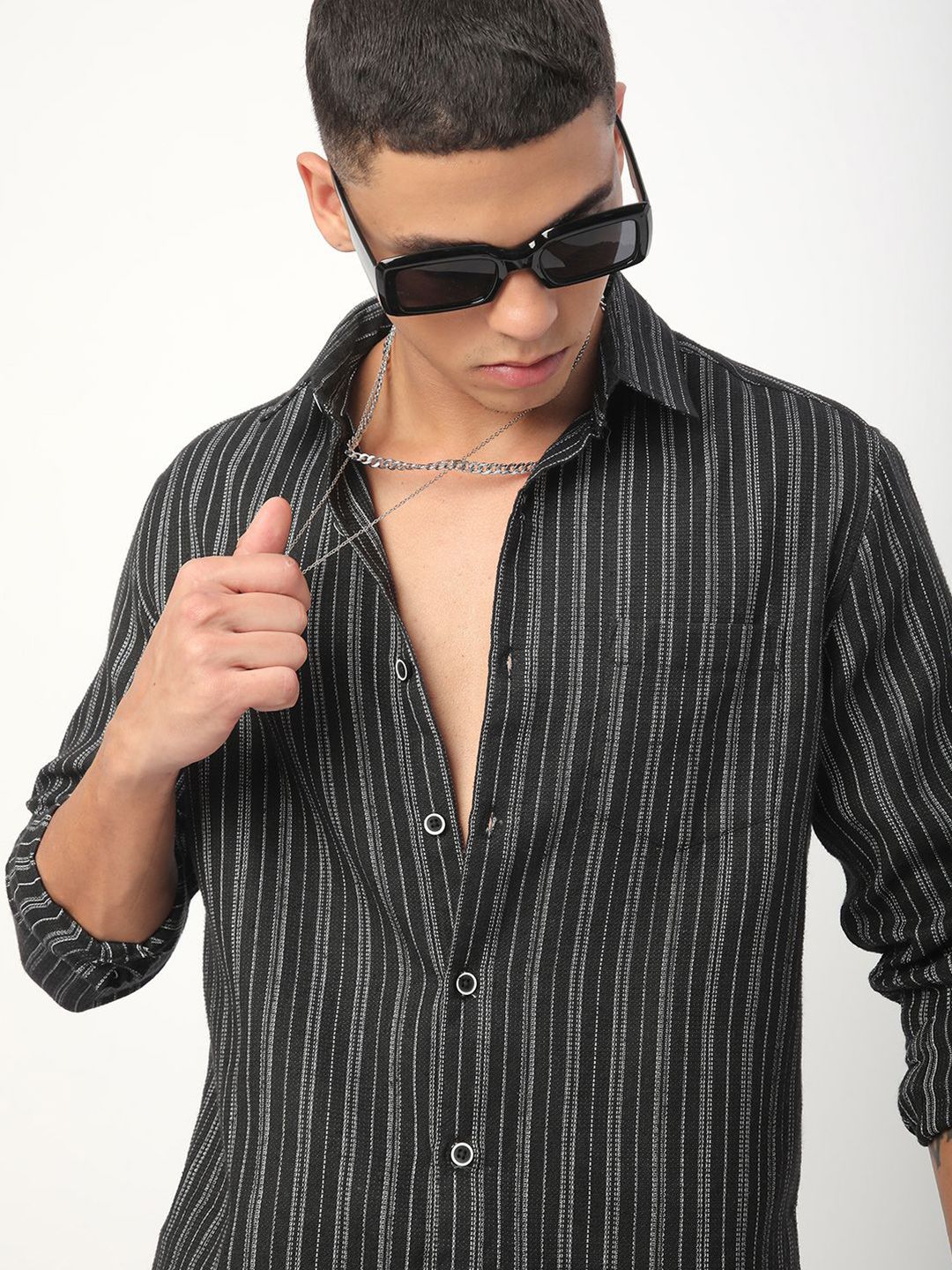 VASTRADO Men Classic Slim Fit Opaque Striped Casual Shirt