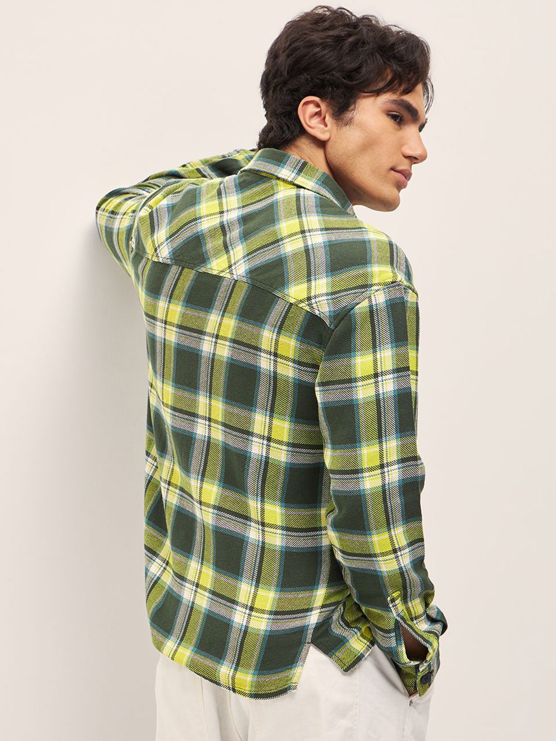 THE BEAR HOUSE Men Spread Collar Tartan Checked Cotton Relaxed Fit Casual Shirt