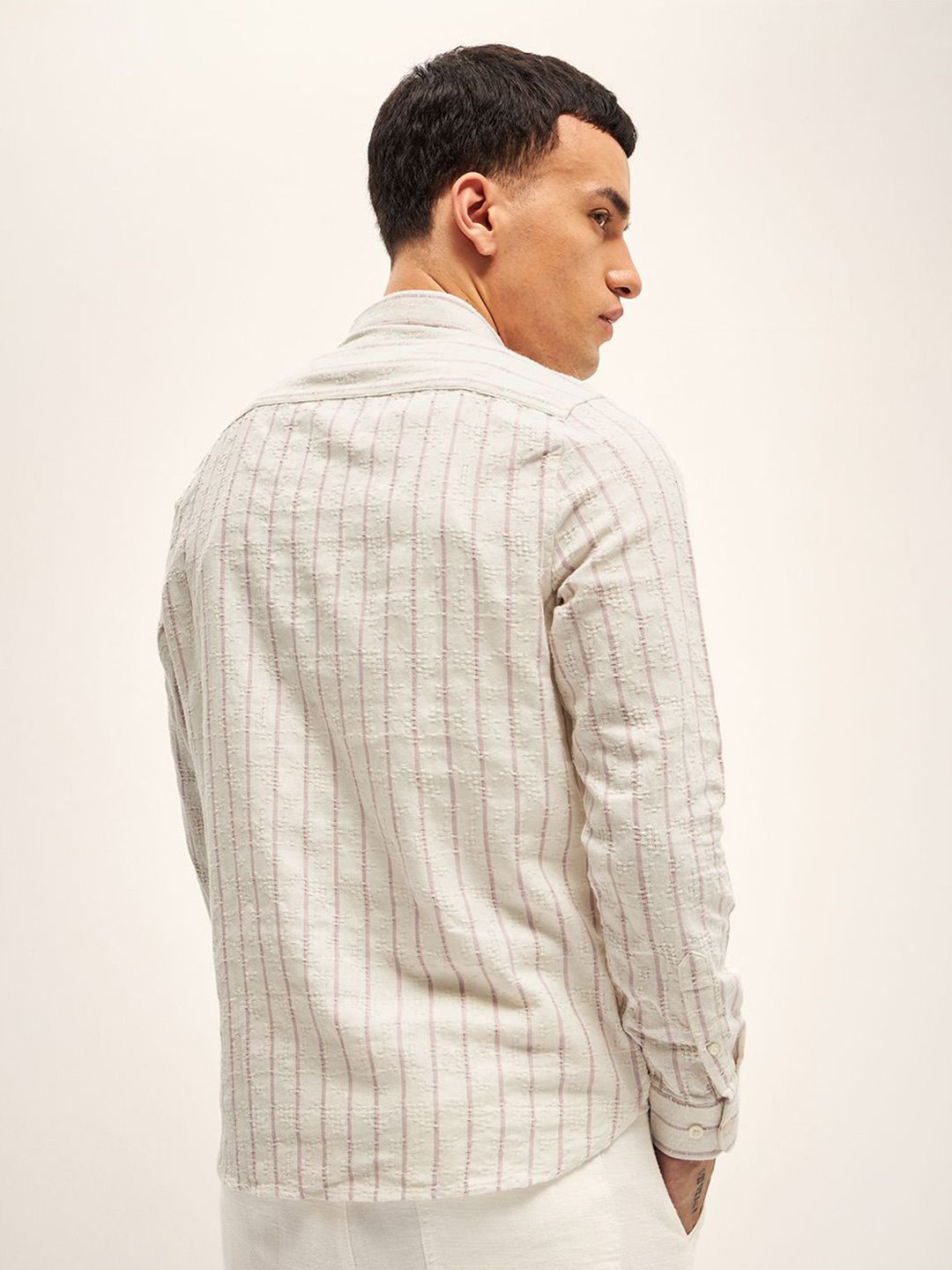 THE BEAR HOUSE Slim Fit Striped Casual Shirt