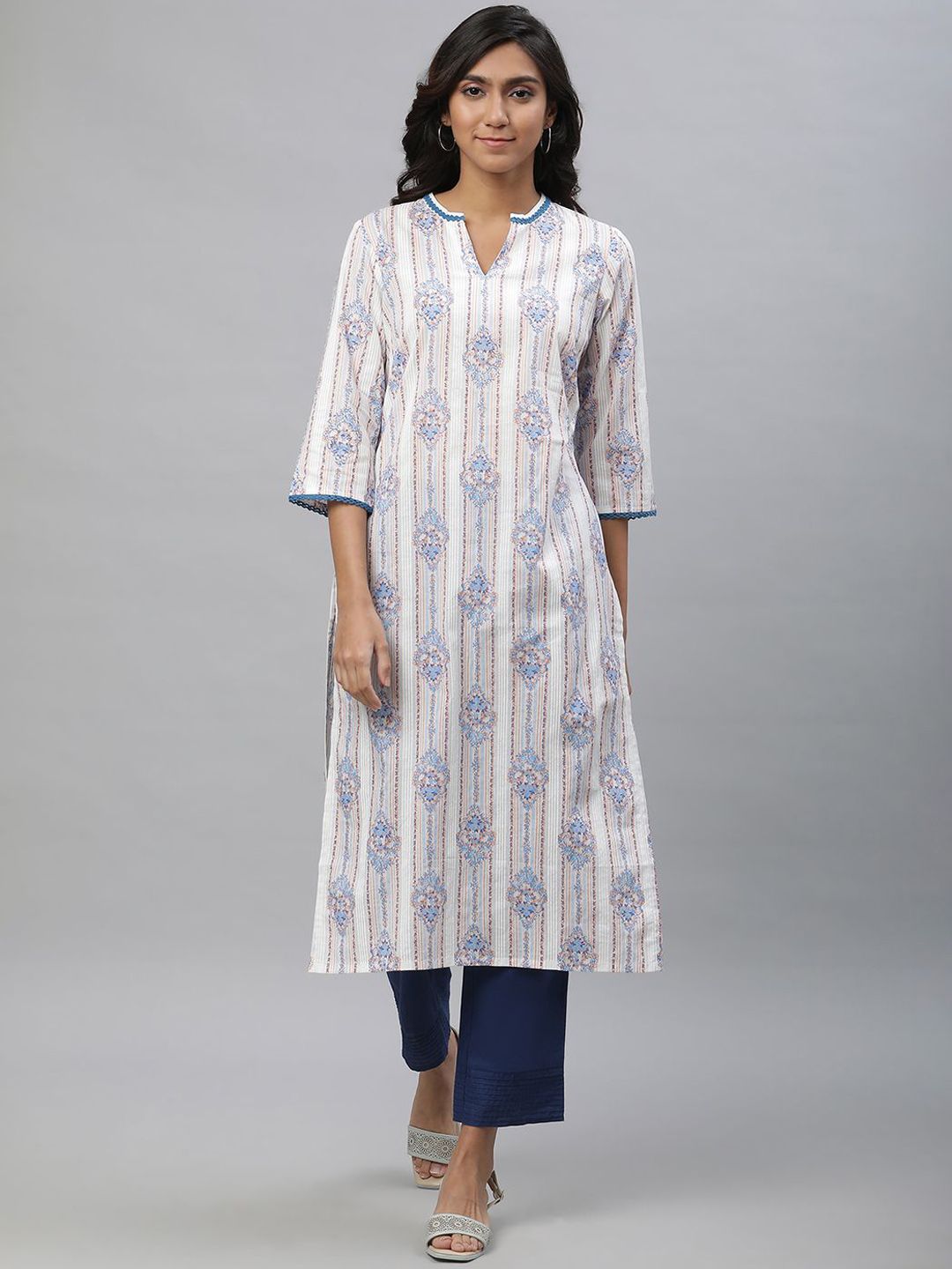 AURELIA Women Printed Thread Work Anarkali Kurta