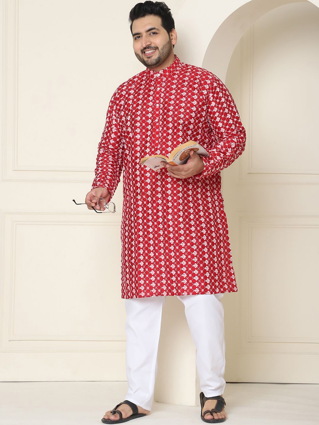 SOJANYA PLUS Motif Etnik Bersulam Kolar Jalur Kurta Lurus Dengan Piyama