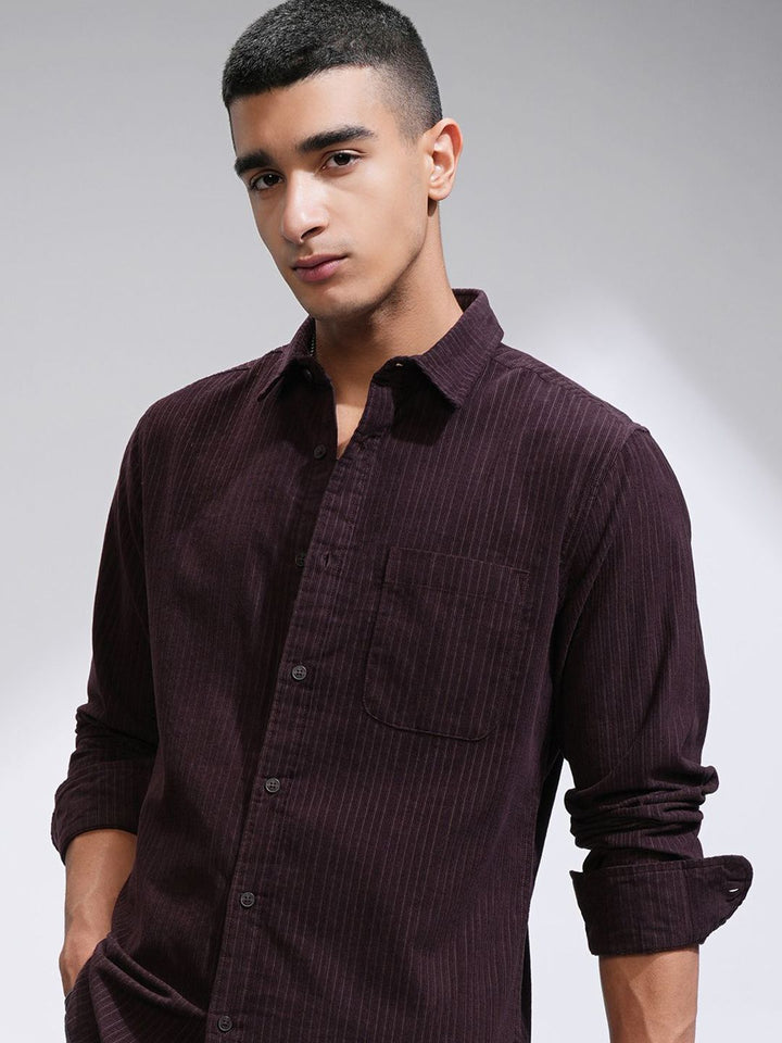 HIGHLANDER Men Comfort Slim Fit Opaque Casual Shirt
