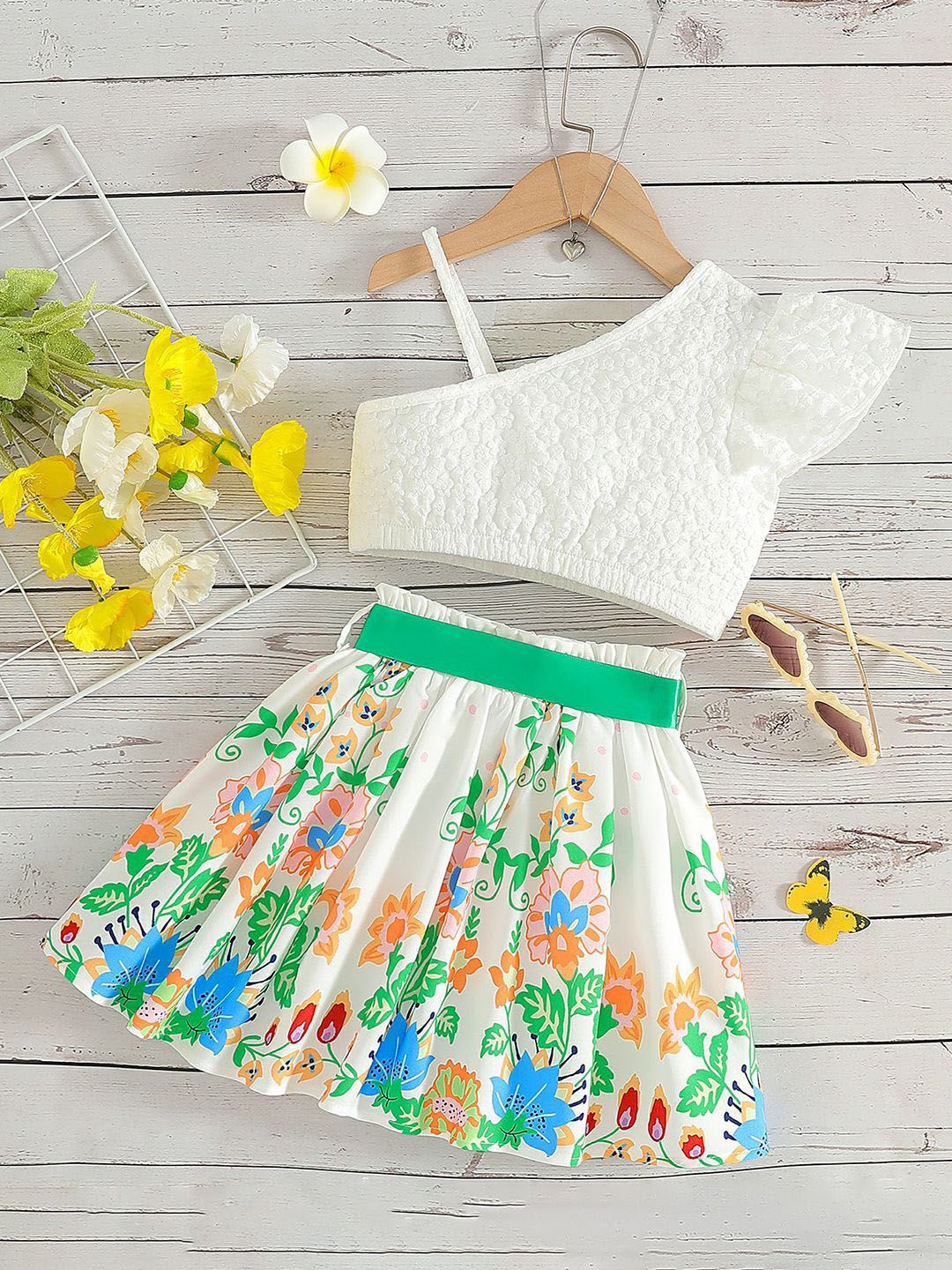 YK Girls Printed Top With Skirt Clothing Set