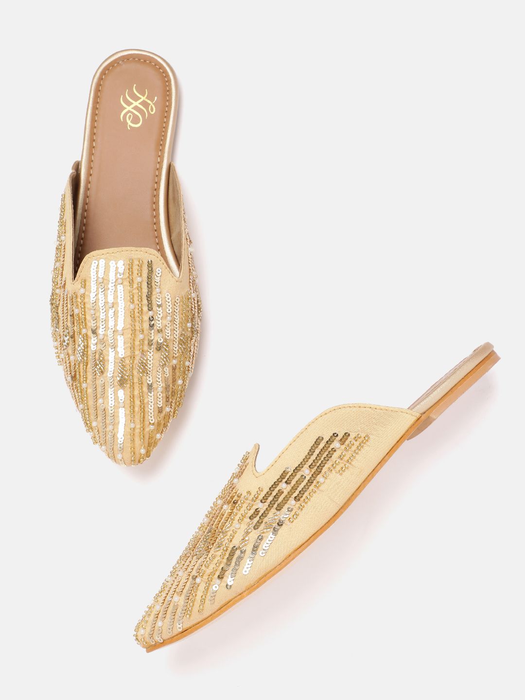House of Pataudi Women Ethnic Embellished Mules