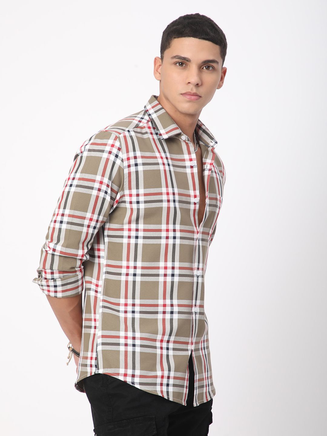 VASTRADO Men Classic Slim Fit Opaque Checked Casual Shirt