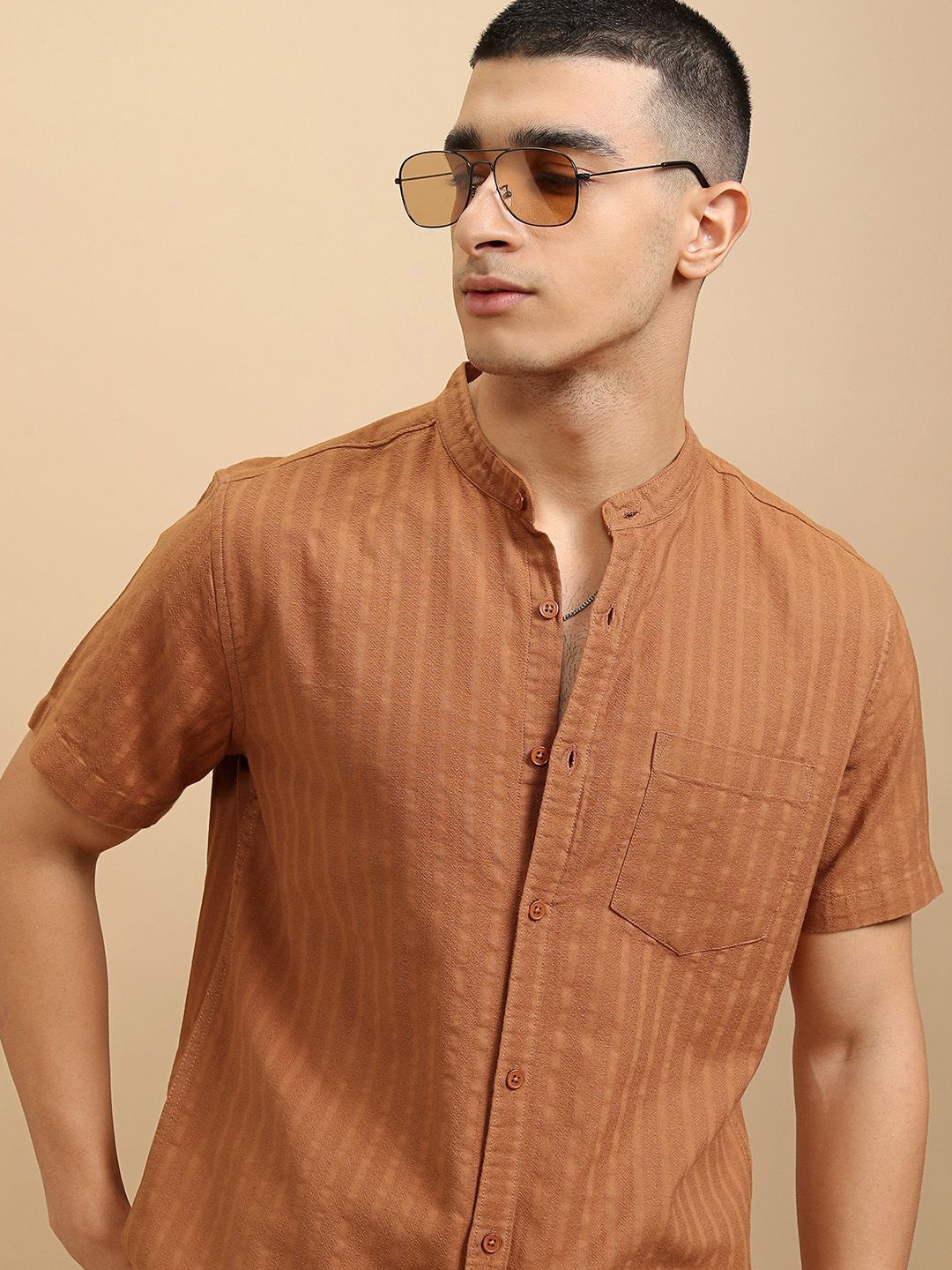 Highlander Men Dobby Textured Solid Casual Regular Fit Shirt