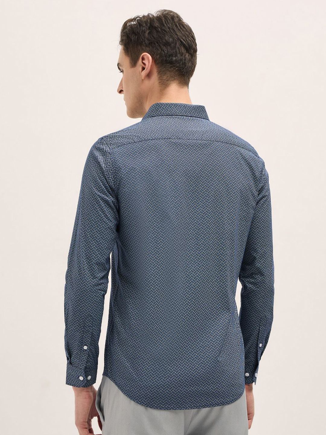 THE BEAR HOUSE Men Spread Collar Geometric Printed Pure Cotton Tailored Fit Formal Shirt