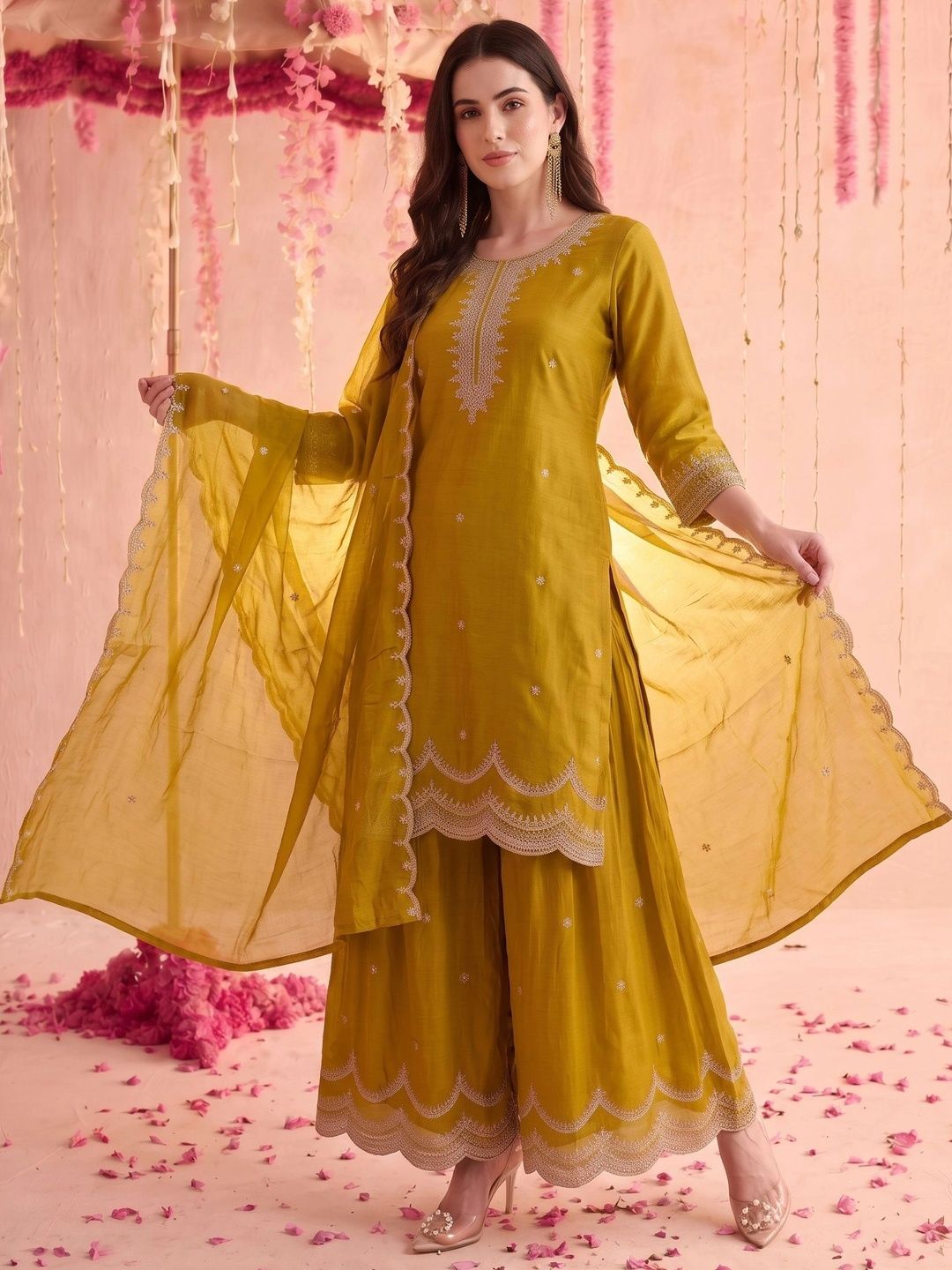 Mamicha Women Ethnic Motifs Embroidered Thread Work Straight Kurta with Palazzos & Dupatta