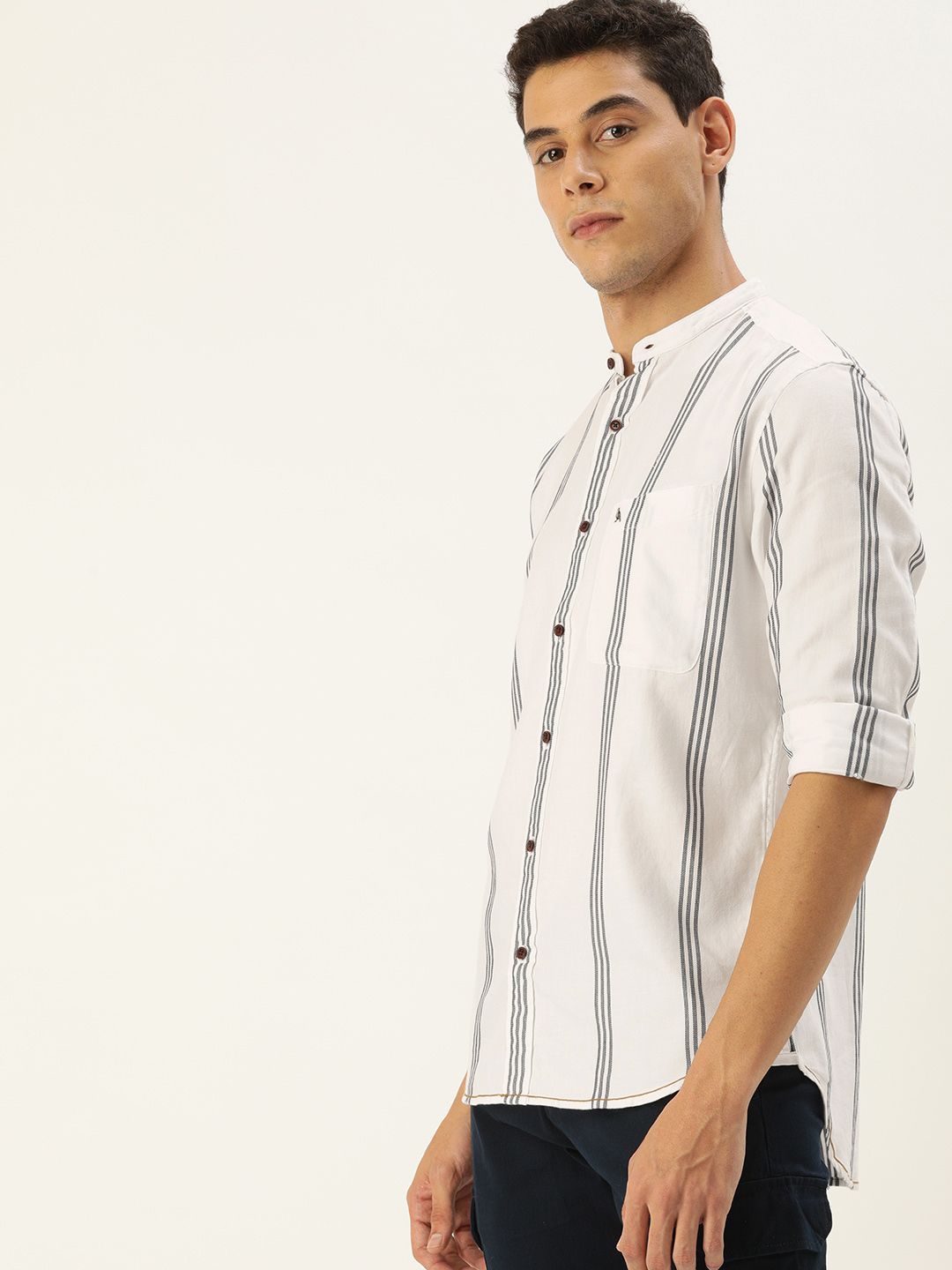 Mr Bowerbird Men White Tailored Fit Striped Casual Shirt