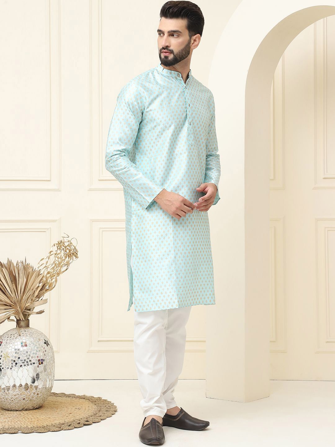 SOJANYA Ethnic Motifs Printed Mandarin Collar Silk Cotton Straight Kurta with Pyjamas
