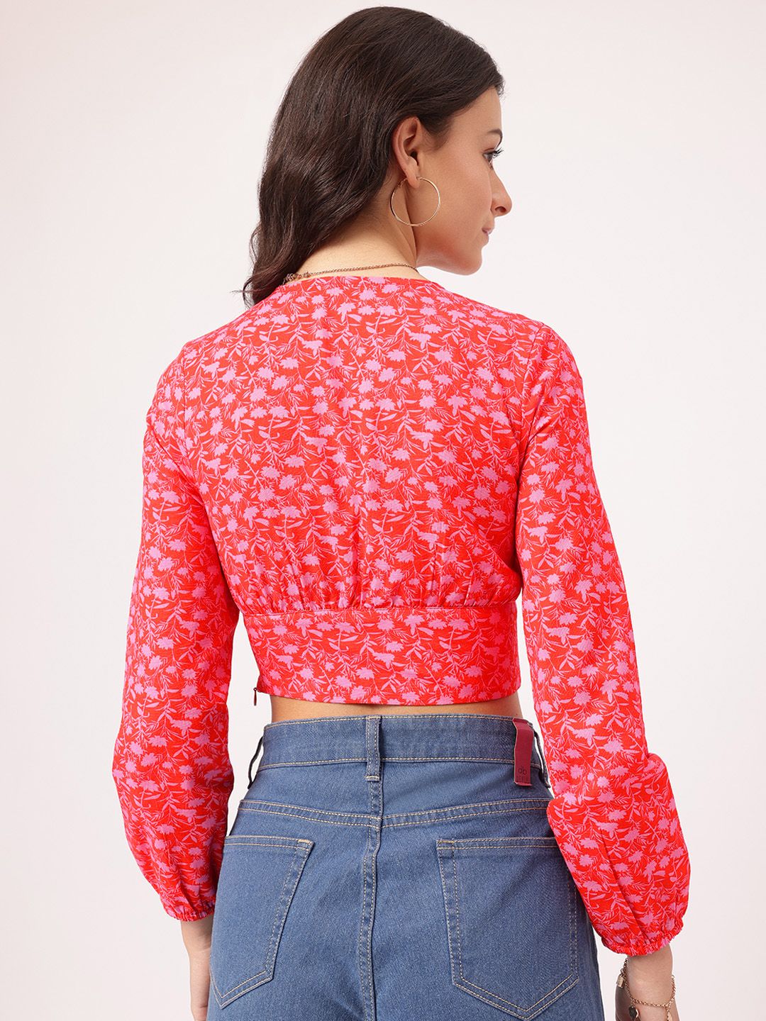 DressBerry Dainty Darling Floral Crop Top