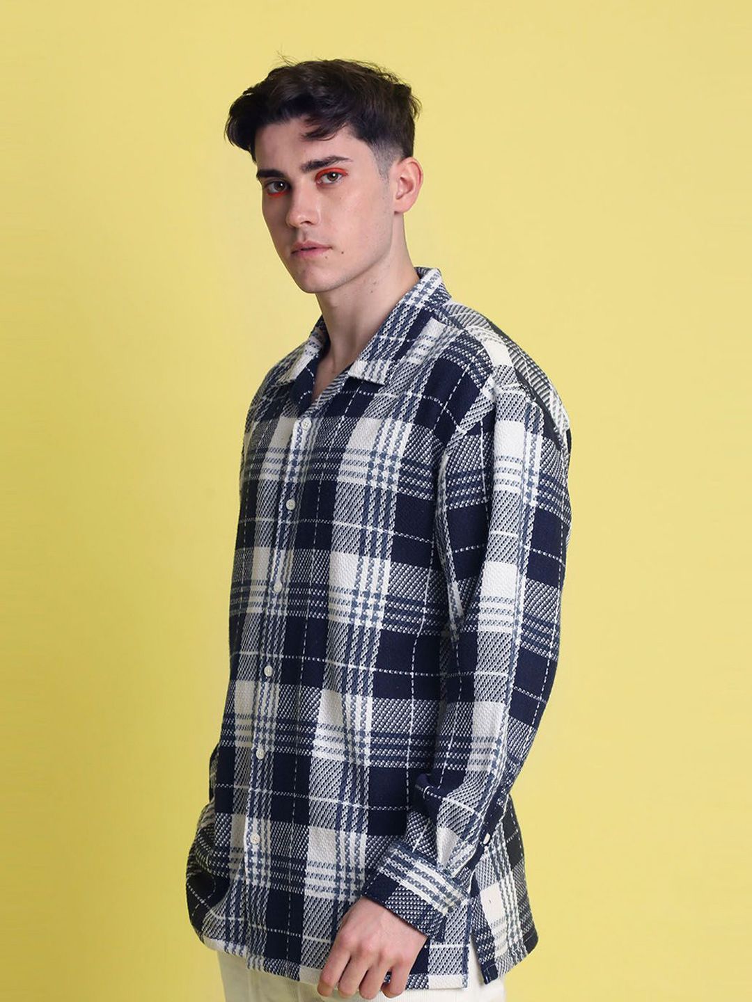 Bene Kleed Men Tartan Checked Relaxed Fit Textured Casual Shirt
