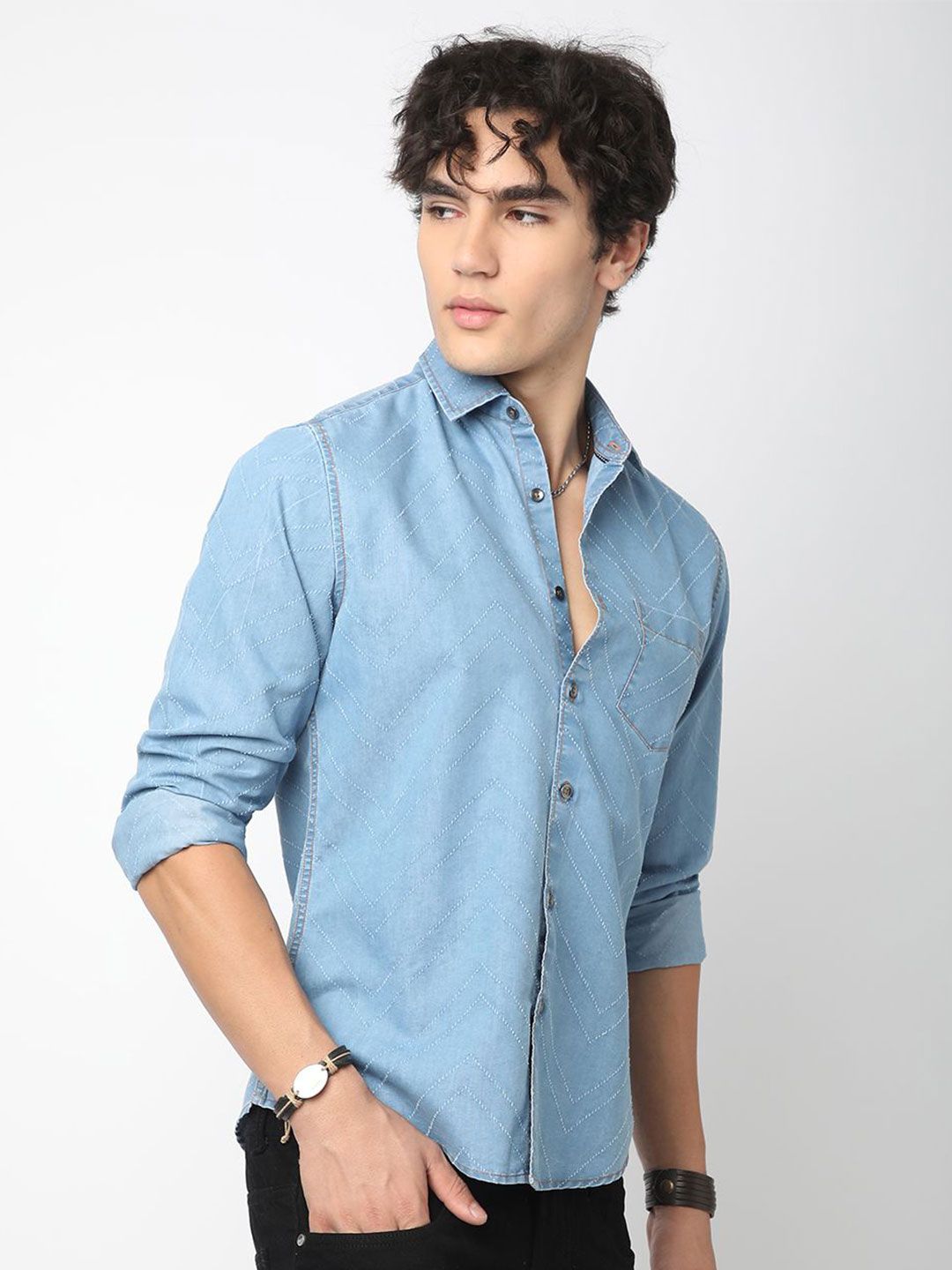 VASTRADO Men Classic Slim Fit Opaque Casual Shirt