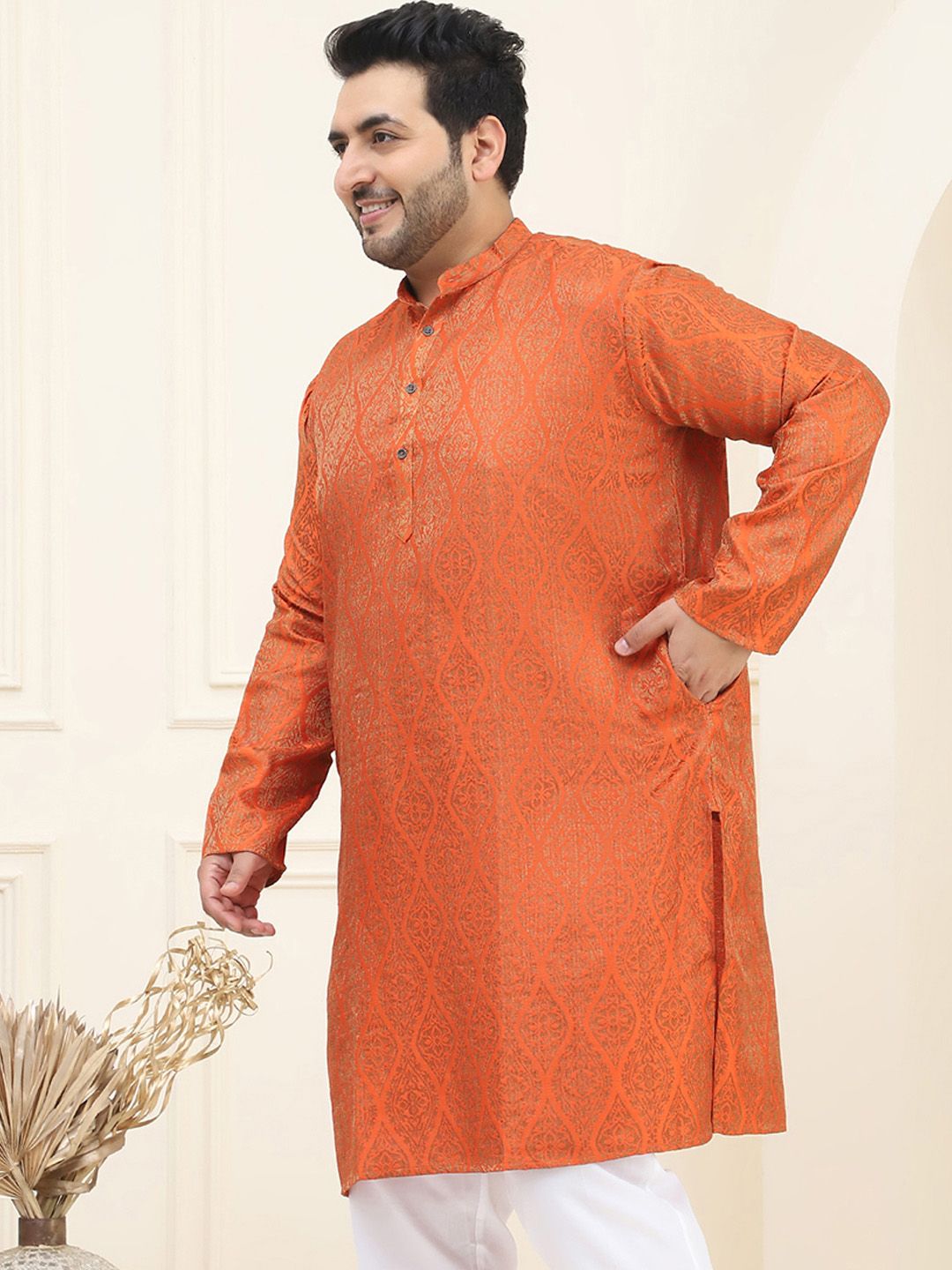 SOJANYA Plus Ethnic Motifs Woven Design Mandarin Collar Long Sleeves Straight Kurta