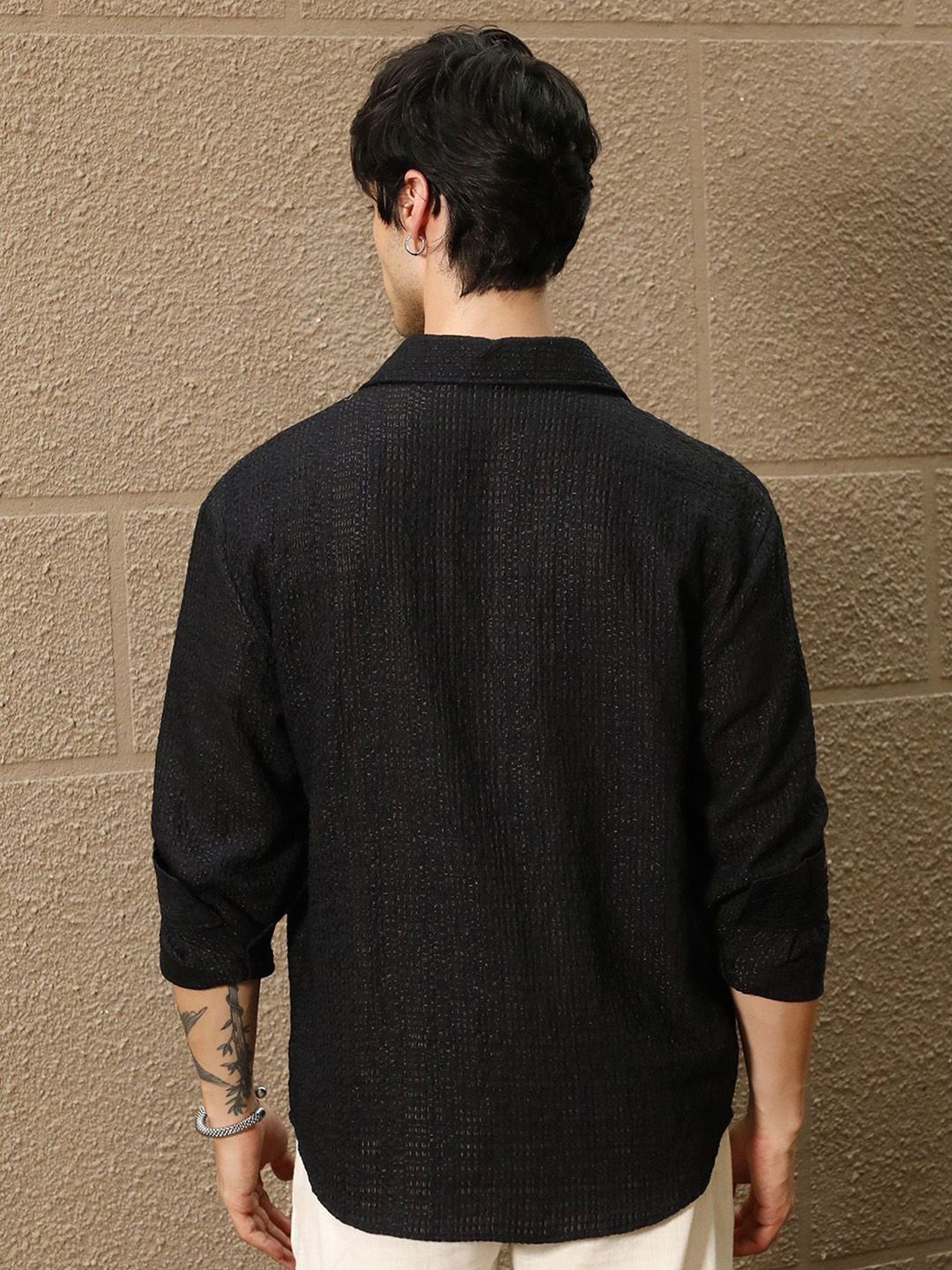 Campus Sutra Men Regular Fit Textured Casual Shirt