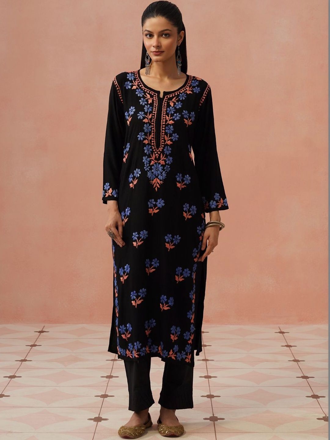 House of Chikankari Women Floral Embroidered Thread Work Indie Florals Kurta