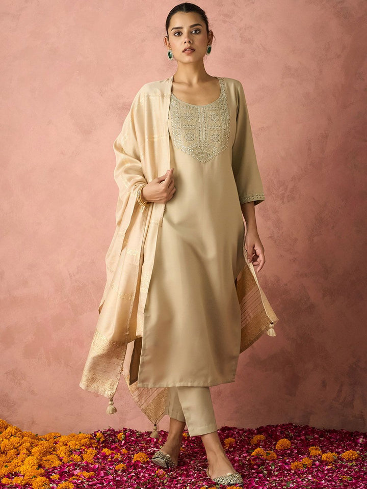 KALINI Ethnic Motifs Yoke Design Straight Thread Work Kurta with Trousers & Dupatta