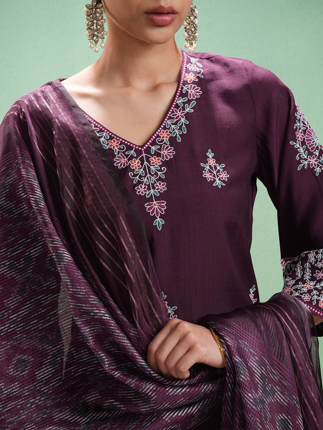 Vishudh Women Ethnic Motifs Embroidered Regular Thread Work Kurta with Trousers & With Dupatta