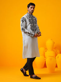 SOJANYA LUXE Floral Embroidered Mandarin Collar Straight Kurta With Trouser