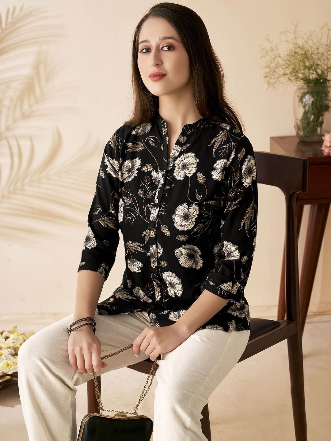 Anouk Floral Printed Mandarin Collar Short Kurti