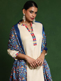 Varanga Embroidered Thread Work Mandarin Collar Straight Kurta with Trousers & Dupatta