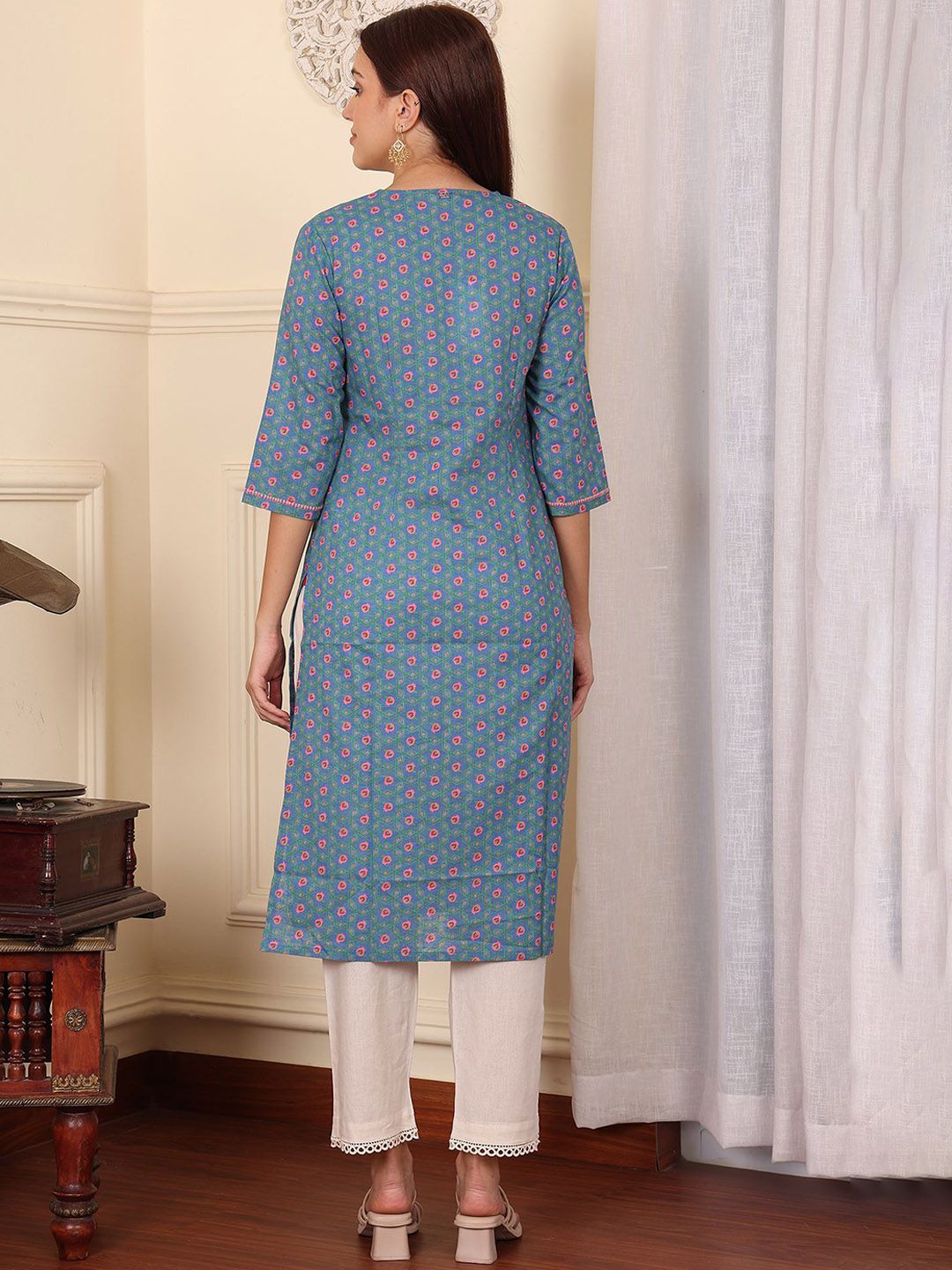 W Women Floral Printed Thread Work Kurta