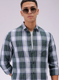 The Indian Garage Co Men Cutaway Collar Checked Cotton Slim Fit Casual Shirt