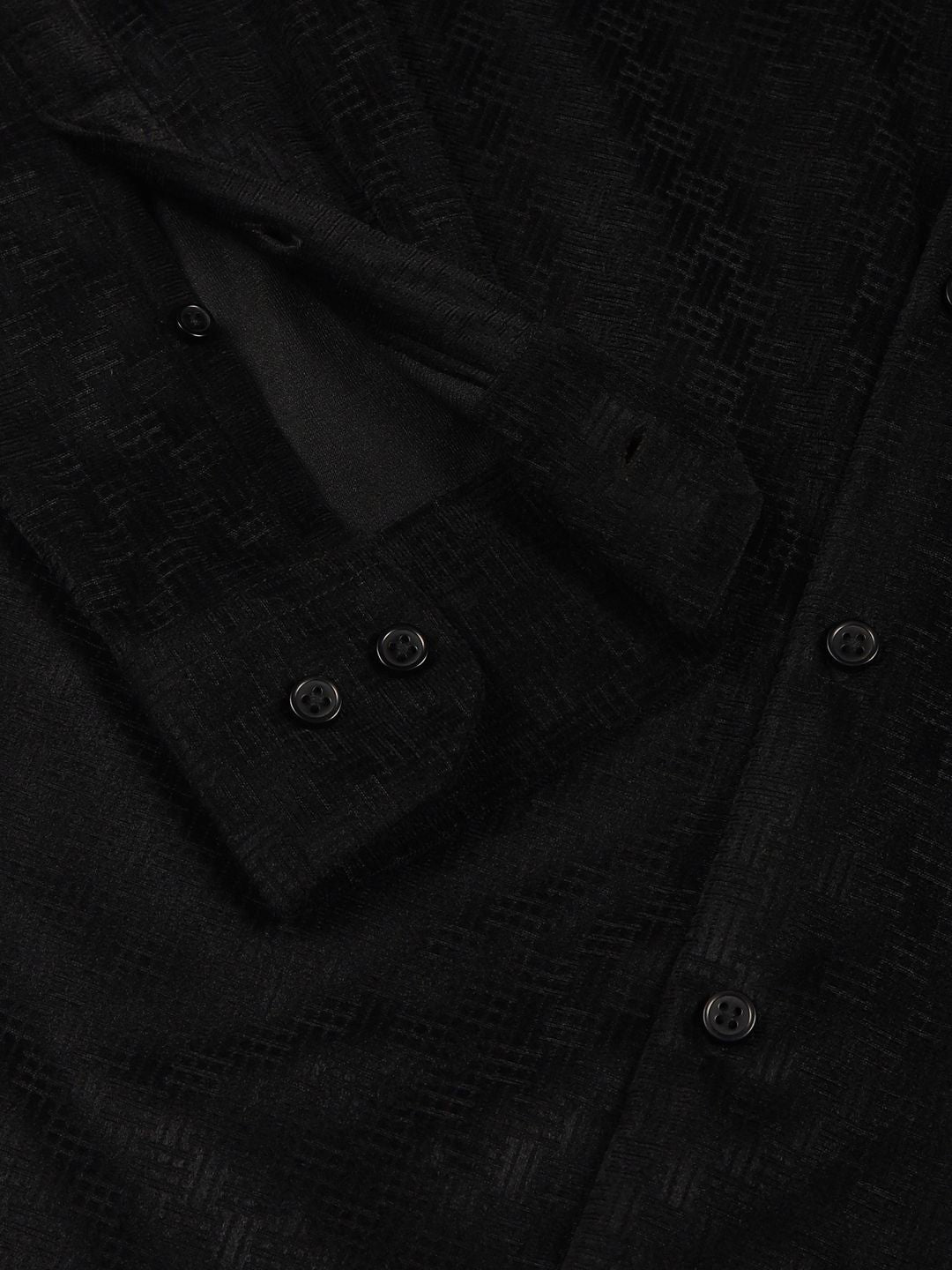 Thomas Scott Men Classic Spread Collar Textured Solid Slim Fit Casual Shirt